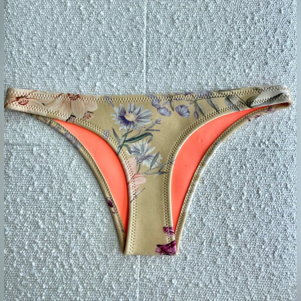 Triangl Swimwear Cheeky Floral Bikini Bottom Size Small